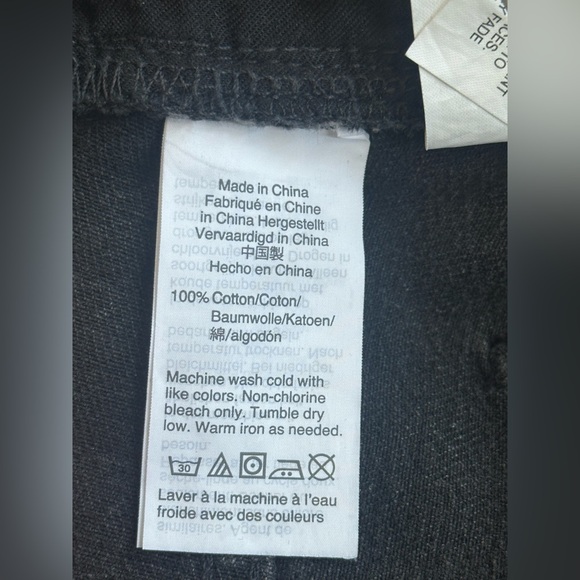 🖤MADEWELL Rigid Denim A-Line Mini Skirt in Lunar Wash: Button-Front Edition🖤 - Picture 9 of 9